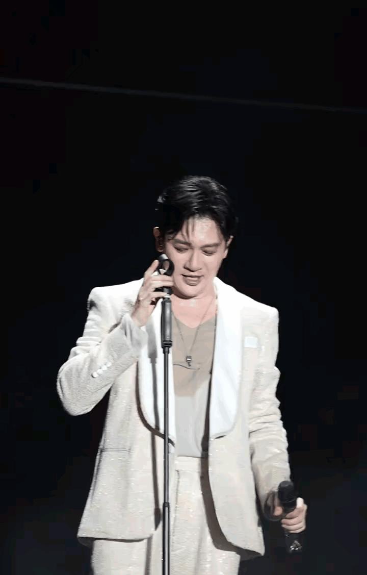 _苏有朋正容了吗_苏有朋颜值变化
